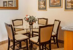 Lain-lain 7 Comfort Inn