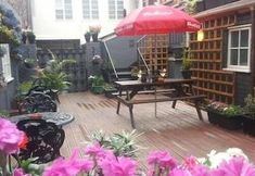 Others 6 The Castle Inn