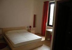 Lain-lain 2 Le Tre Torri