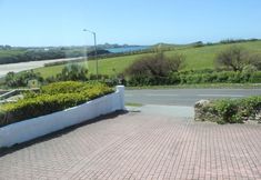 Lain-lain 4 Rolling Waves Hotel