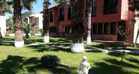 อื่นๆ 2 Palmeden Hotel