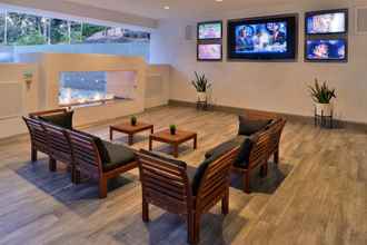 Others 4 Holiday Inn Express & Suites San Diego - Mission Valley, An Ihg Hotel