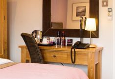 Lain-lain 2 Bath House Hotel