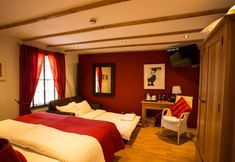 Khác 6 Bath House Hotel