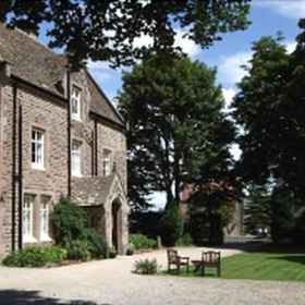 Trimnells House 1, Hotel Seagry