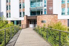 其他 Pollock Halls