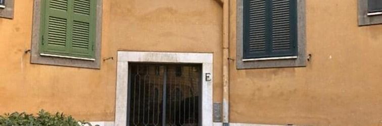 Lain-lain Zara Apartment