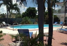 Others 6 Birch Patio Motel