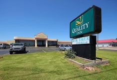 Others 2 Quality Inn Shawnee
