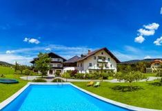 Others 5 Pension Anna