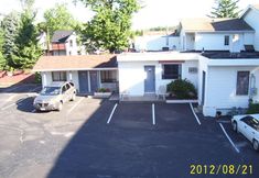 Others 5 The Crystal Inn On The Parkway