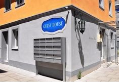 기타 4 Swiss Star Guesthouse District 4