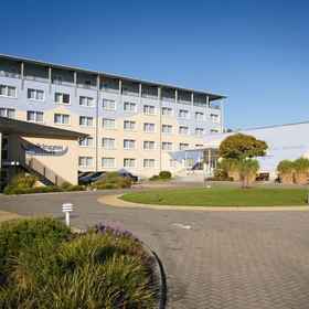 Hotel Wikinger1 , 飯店前波美拉尼亚-格赖夫斯瓦尔德县