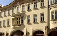 Khác 2 Hotel Okresní Dům