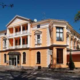 ホテル・シュタット・ベルリン 1, グライフスヴァルトホテル