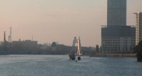 Others 2 Lette'm Sleep Berlin