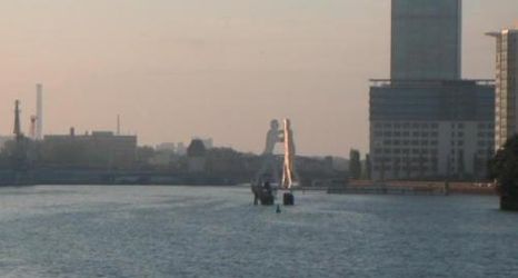 Others 2 Lette'm Sleep Berlin