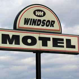 Windsor Motel1 , 飯店班纳曼城堡