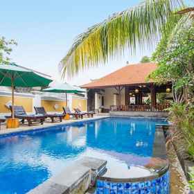 Inata Hotel Monkey Forest Ubud 1, Hotel Komaneka Fine Art Gallery