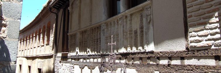 Khác Casa De Los Mozarabes