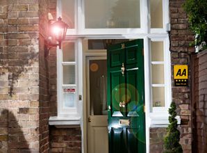 기타 4 Brookfield House