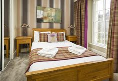 Others 3 Nicolson Apartments