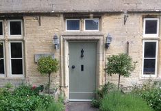 其他 2 At The Manor