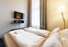 Others 4 Play Apartments