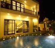 Swimming Pool 6 D'wina Villa Kuta