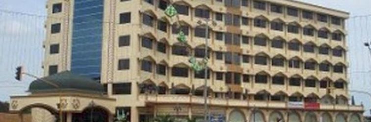 Others Hotel Madani Medan - Syariah Hotel