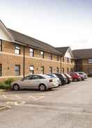 null Premier Inn Sheffield/Barnsley (M1 Jct36)