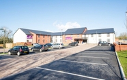 Lain-lain 2 Premier Inn Premier Inn Haverfordwest (North/A40)