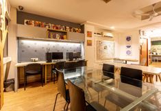 Others 2 Pine Hostel @ Lavender