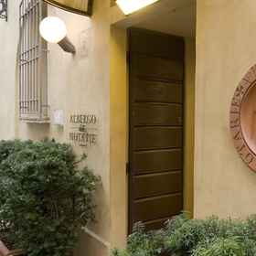 Albergo Delle Notarie 1, Hotel Brescello