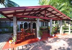 Others 5 Matutina Pensionne