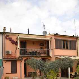 B&B Cribò1 , 飯店圣斯德望骑士团广场 比萨