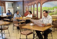 Khác 7 Pinoy Pamilya Hotel