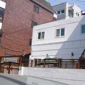 2C House 1, Hotel Hanyang University Guri Hospital. Saemaeul Geumgo (Jung)