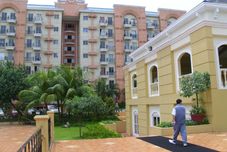 Lainnya Chateau Elysee Near Airport SM