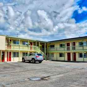 Sandy Cove Inn1 , 飯店Seaside Visitors Bureau