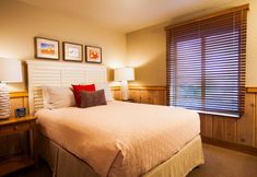 Others 7 The Ocean Lodge