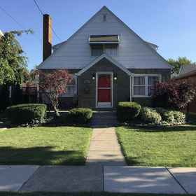 The Little Italy Of Niagara Falls Bed & Breakfast1 , 飯店尼亚加拉峡谷自然保护区