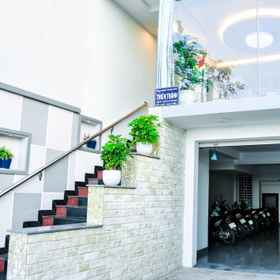 ティエン・タン・セルリアンホテル 1, TRƯỜNG TRUNG CẤP Y DƯỢC YERSIN NHA TRANGホテル