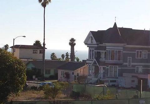 Others Travelers Beach Inn