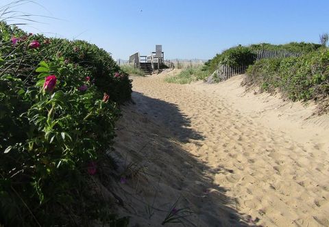 อื่นๆ Sole East Beach