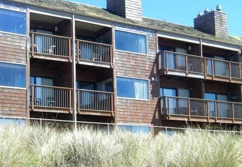 Others Cozy Cove Beachfront Resort Inn