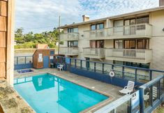 Others 5 Cozy Cove Beachfront Resort Inn