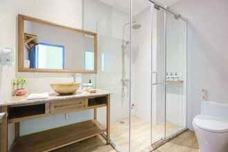 Toilet Kamar 4 La Marina Boutique Hotel & Spa