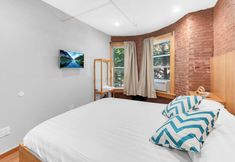 Others 5 Morris Guest House