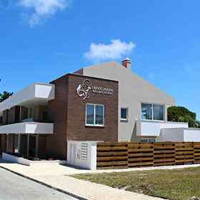 Obidos Lagoon Wellness Retreat1 , 飯店唐卡洛斯一世公园